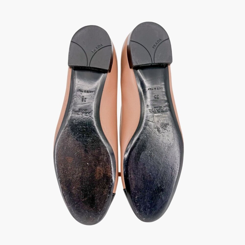 Prada Beige Black Cap Toe Logo Ballet Flats Leather Size 38 US 8 Women Two Tone - Picture 13 of 15